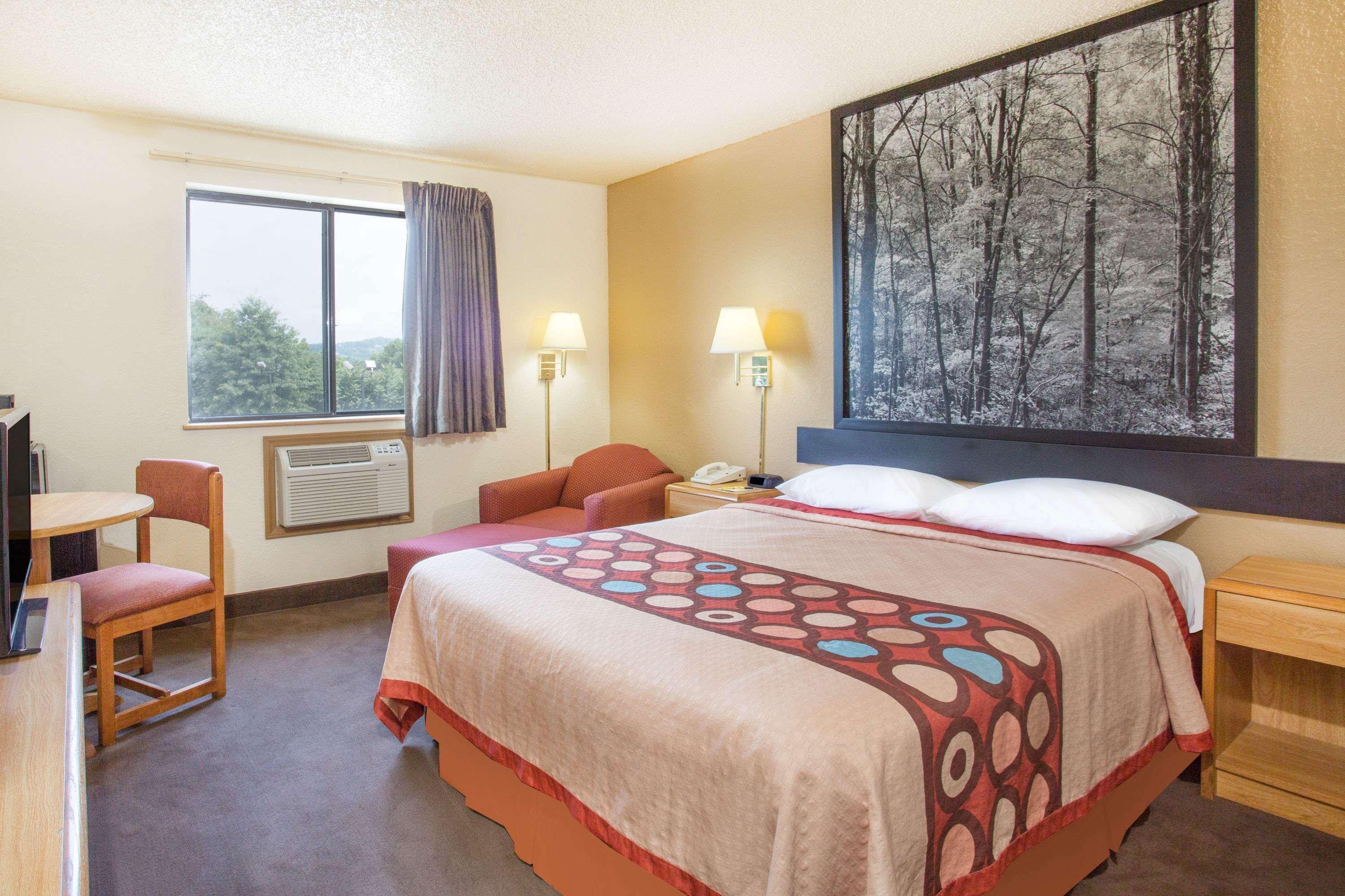 Отель Super 8 By Wyndham Lexington Va Экстерьер фото