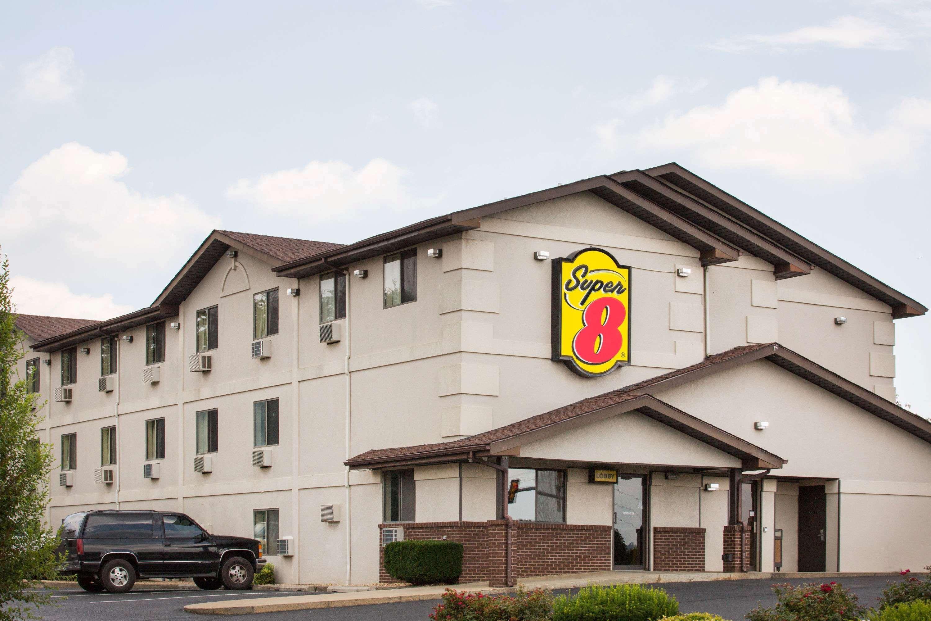 Отель Super 8 By Wyndham Lexington Va Экстерьер фото